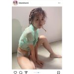 飯田みなみ、くりくりの前髪が可愛い写真集の撮影オフショット公開
