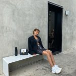 ローラ、トレーニングウェア姿のクールなオフショットを披露！「脚なが～い」「可愛い」