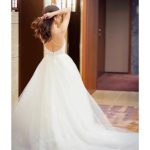 板野友美がウエディングドレス姿を公開！ファンから祝福のメッセージも