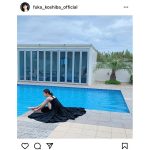 小芝風花、黒ドレスと透明美肌のコントラストにうっとり