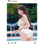 乃木結夢、白ビキニで振り向く美少女ポートレート