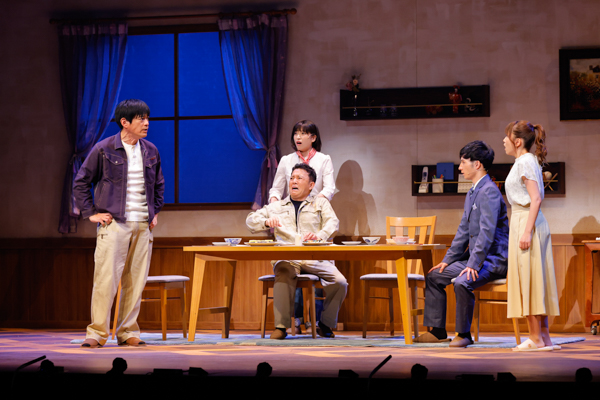 大場美奈が博多華丸主演舞台で博多弁に挑戦＜羽世保スウィングボーイズ＞
