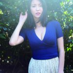 奈月セナ、女豹姿で最新写真集『たまゆら』発売記念読者イベントに登場！　