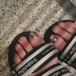 石川恋、前髪ありドアップショットに「美人」「前髪とってもいい感じ」と歓喜の声