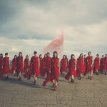 櫻坂46の最新アーティスト写真公開! 新曲『流れ弾』ラジオ初OAも決定