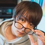 『サレブル』犬飼貴丈、セクシーな眼鏡ショット＆箱パカプロポーズショットを公開