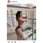 杏ちゃむ、美乳×桃尻の至高の水着ショットで死角なし!