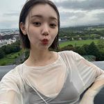 江野沢愛美、温水プールで濡れシャツセクシー