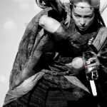 清野菜名、刺激的な和装で新たな一面を見せる