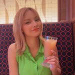 まぁみ、女神のようにが可愛いニューヘアーに反響ぞくぞく！「ショートしか勝たん」「マジ可愛すぎ」