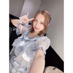 桃月なしこ、#ババババンビのステージ衣装でアイドルに変身!「アイドルなしこさん可愛い」
