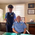 『ハコヅメ』川合・永野芽郁、公衆電話ボックスで『キリリ』な表情「やたらとキマっております」