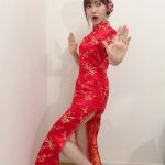 指原莉乃、赤いチャイナドレス姿にファン歓喜!