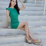 【写真特集 】ミスユニバーシティ2021沖縄代表・蒲山花礼さんが美脚際立つワンピース姿で瀬長島に登場！