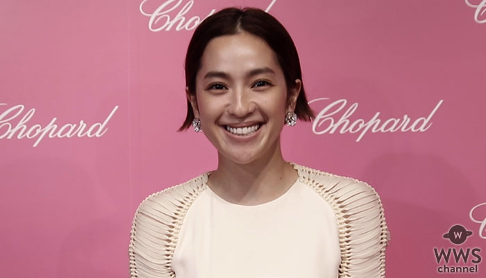 【動画】中村アンが煌びやかな白ワンピで今後の展望を語る！