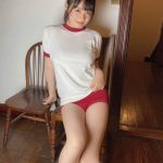 星名美津紀、ブルマを履いた体操着ショットで美乳チラ見せ!!