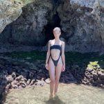 水原希子、ハイレグ変形水着でセクシーなグラビアを披露！「こんな綺麗な人いない」