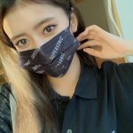 NiziU（ニジュー）、SUPERSONICの舞台裏を公開！メンバー集合写真も。