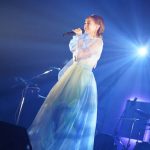 伊藤千晃、初の全国ワンマンツアー完走「前を向いて歩いていきたい」