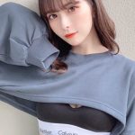 七瀬あかね、健康的な白肌くびれボディを披露