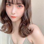 七瀬あかね、健康的な白肌くびれボディを披露