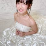 #2i2 天羽希純、ウェディングドレス姿の告白に結婚希望者ぞくぞく