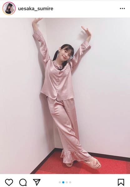 上坂すみれ、ツインテールのパジャマオフショット披露