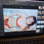 AKB48 横山結衣、ビキニで魅せる腹筋割れボディ