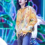 【写真特集】6人組男性グループ・WEi (위아이)、『KCON:TACT HI 5』でクールなライブパフォーマンス！！