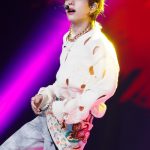 【写真特集】6人組男性グループ・WEi (위아이)、『KCON:TACT HI 5』でクールなライブパフォーマンス!!