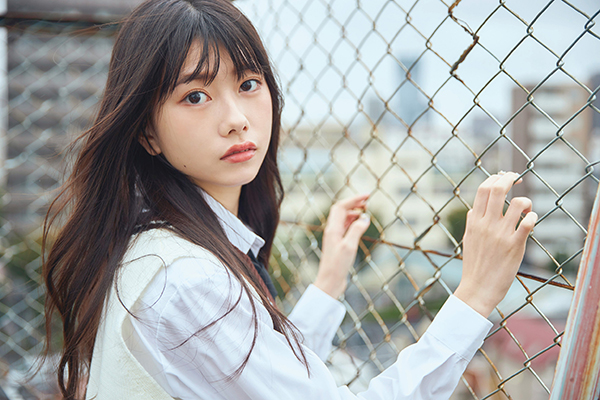 AKB48 千葉恵里、『Platinum FLASH Vol.17』発売