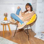 安斉かれん、クロックス秋冬の新作「Cozy at Home」のコレクションビジュアルに起用