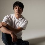 山崎まさよし、全国19箇所で開催されたホール弾き語りツアーを映像作品化