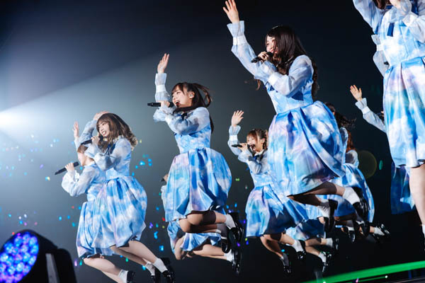 日向坂46が初の全国アリーナツアー完走! 「ひなくり 2021」の開催も決定