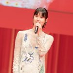 橋本愛が日本の映画館の魅力を熱弁「第34回東京国際映画祭」オープニングセレモニーであいさつ