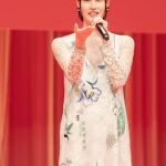 橋本愛が日本の映画館の魅力を熱弁「第34回東京国際映画祭」オープニングセレモニーであいさつ