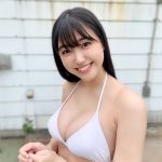 「ミスマガジン2021」グランプリ・和泉芳怜、まぶしい白ビキニ姿に歓喜の声