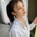 NMB48 川上千尋、彼シャツで魅せる「大人ちっひー」に歓喜の声ぞくぞく