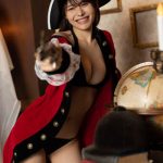 ぽぽちゃん、健康的くびれラインを「ヤングジャンプ」で披露