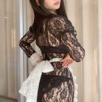 霜月めあ、凝視しちゃうスケスケ黒髪メイドコスプレに爆上がり「ほぼシースルー」