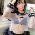 由良ゆら、ずぶ濡れセーラー服から透けた黒水着がセクシーすぎる!!