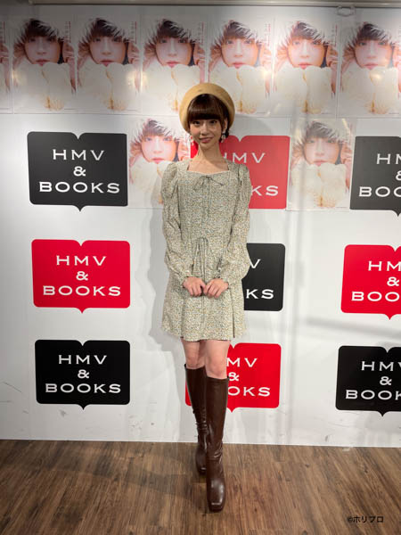 荻野由佳、ファースト写真集発売記念イベントを開催