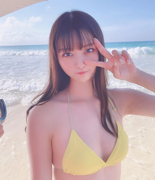 煌めき☆アンフォレント・達家真姫宝、DVDオフショットで可憐な色白美ボディ披露!