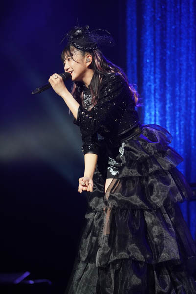 エビ中 星名美怜、ファンへの感謝にあふれた生誕祭を実施! トークショーとライブの2部構成