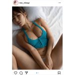 柊木里音、見えちゃってる『絆創膏ブラ』で悩殺