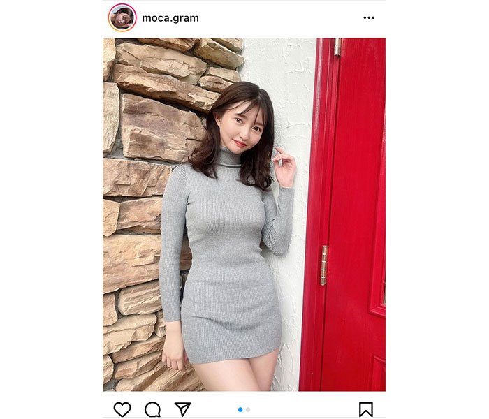 橋本萌花、ニットワンピで露わなセクシーボディラインにうっとり