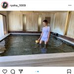 北川綾巴、濡れシャツセクシーな写真集オフショットに「癒し増量」「最高ですっ!」の声