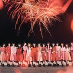 NGT48 7thシングルのタイトルは『ポンコツな君が好きだ』に決定 花火をバックにした新アー写&ジャケット解禁
