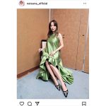 夏菜、優雅なドレスコーデでスラリ美脚披露