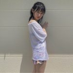 NGT48 佐藤海里、夏が恋しくなる濡れ肌水着ショットを公開